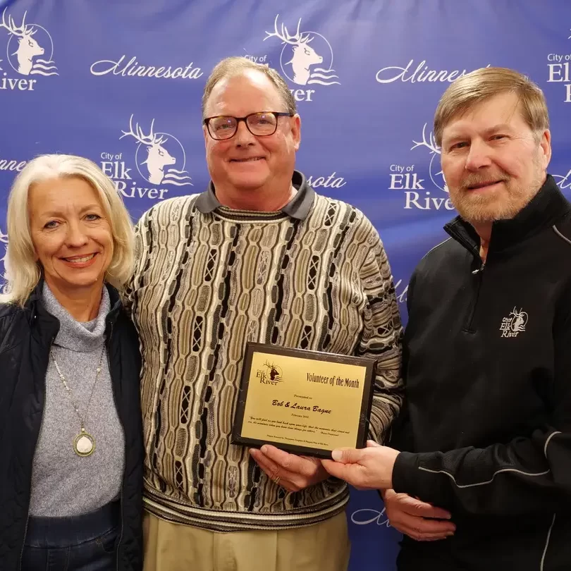 Elk River Mayor John Dietz with Bob and Laura Bagne